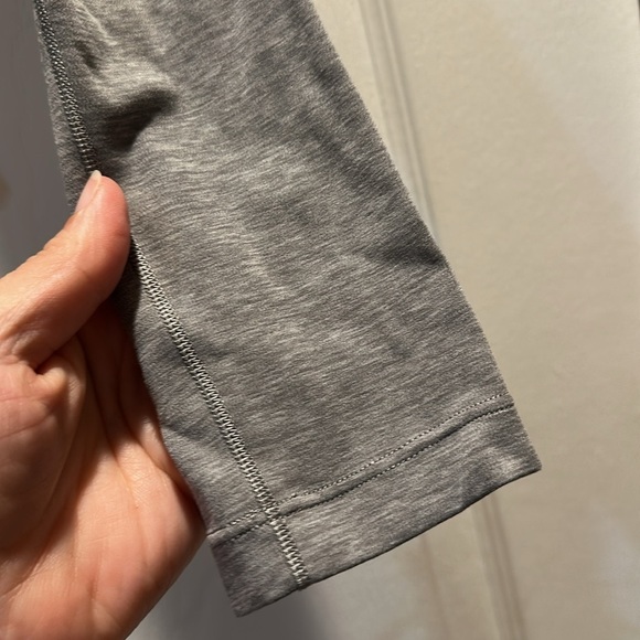 Lululemon Align Heather Gray Long Sleeve Crop Top S - Picture 6 of 8